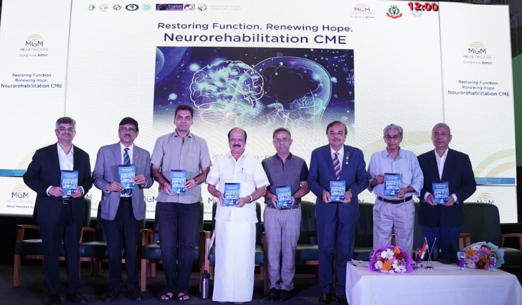 Honourable Speaker of the Tamil Nadu Legislative Assembly   J. C. D Prabhakar inaugurates CME programme at MGM Healthcare
